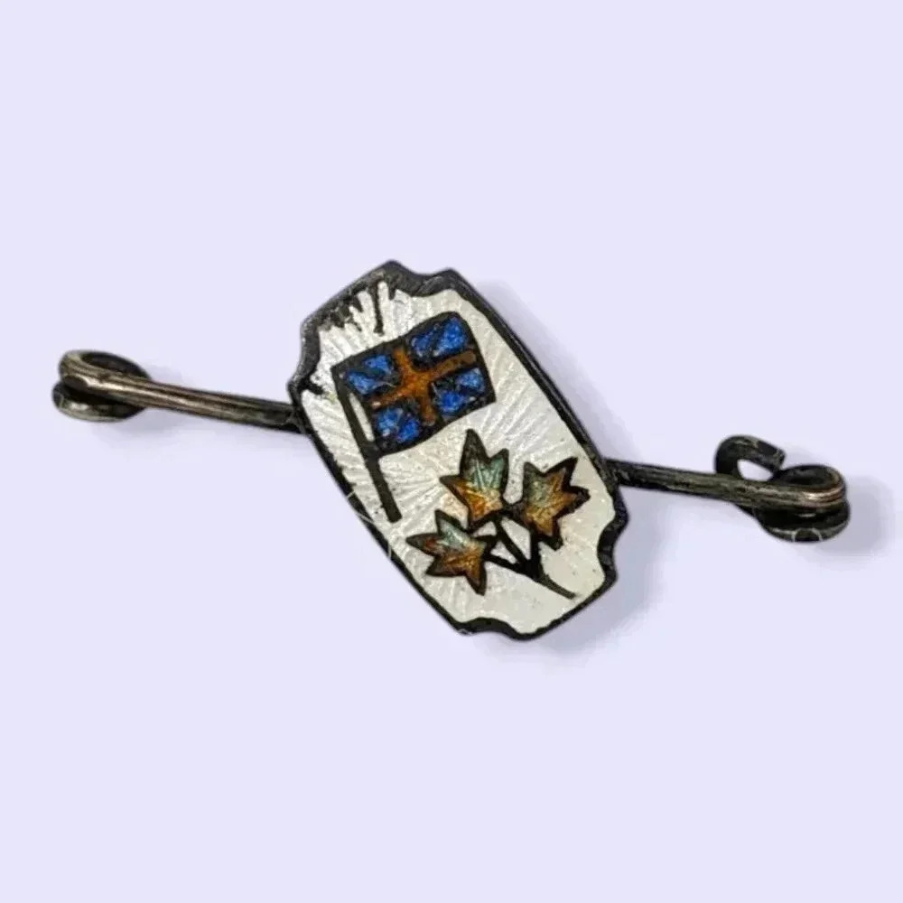 🍁Vintage EMCO Early Canadian Souvenir Pin
